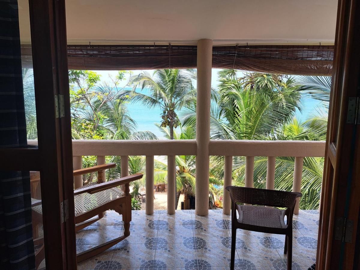 The Surf Access Guest House Arugam Bay Exterior photo